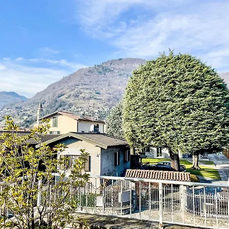 By Interhome Домазо