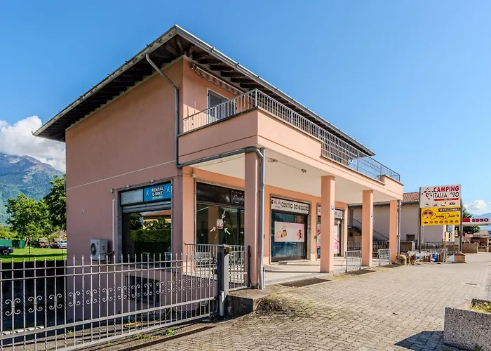 By Interhome Домазо